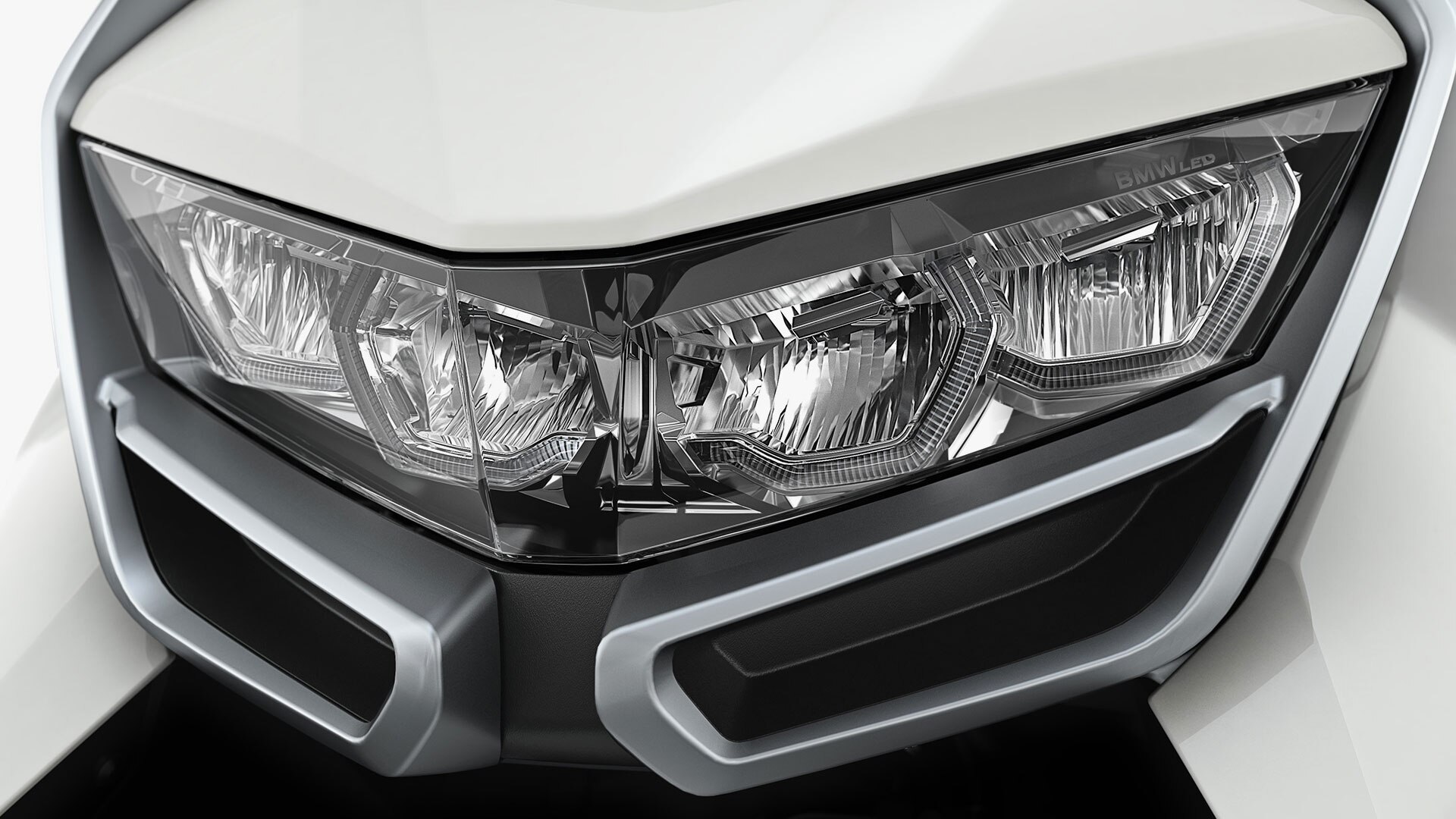 Luz delantera Full LED C 400 GT