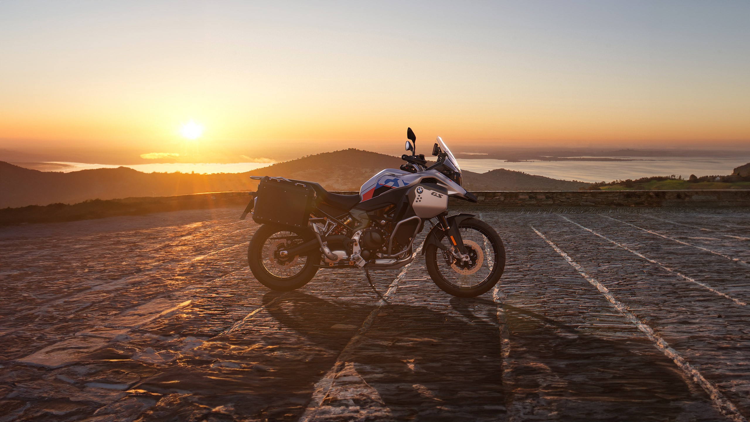 bmw motorrad f 900 gs adventure 0 KM - imagen oficial referencial
